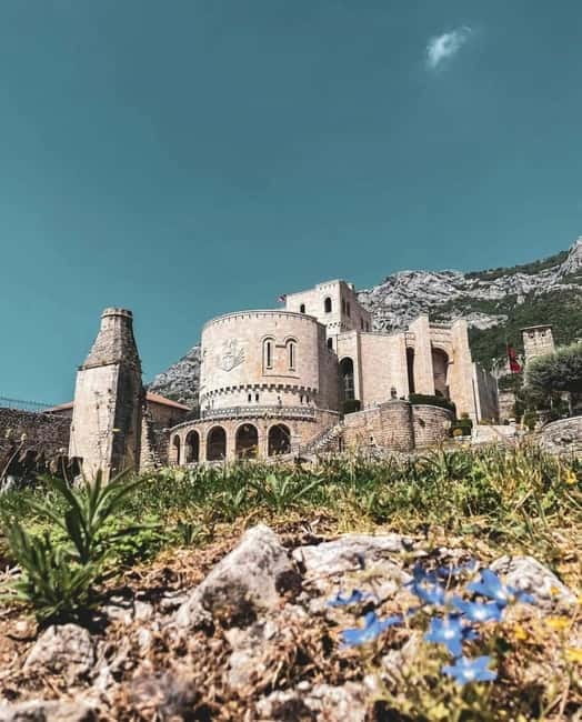From Tirana/Shkoder: Kruja Castle, Old Bazaar, Sari Salltik - Walking through Kruja Castle