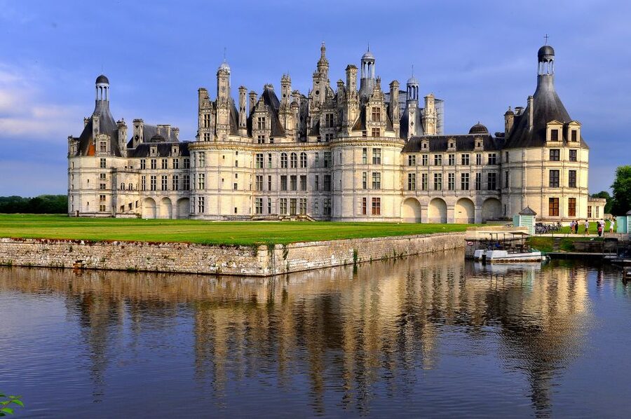 From Tours: Chenonceau and Chambord Castles Guided Tour - Is this the right Loire Valley day trip for you?