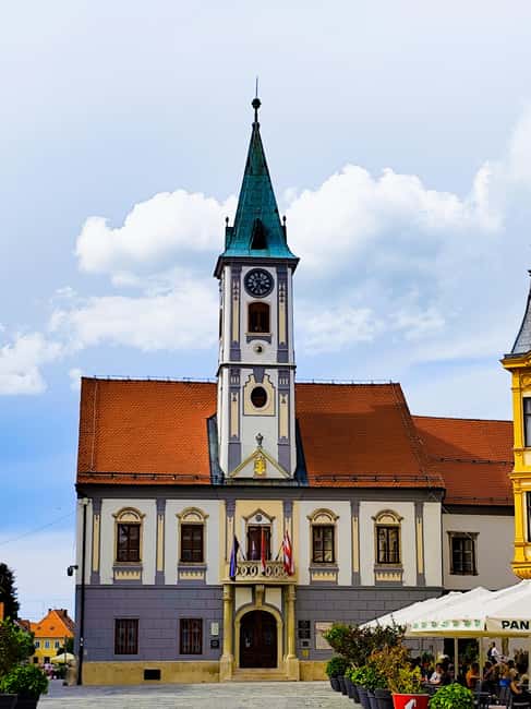 From Zagreb:Discover North Croatia, Museums, Castle and City - Trakošćan Castle and two hours of Croatian nobility