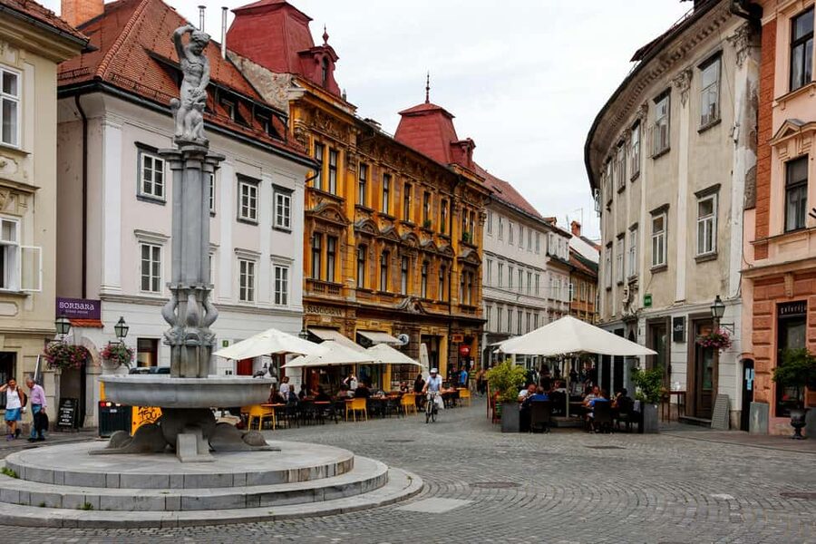 From Zagreb: Private Tour of Ljubljana,Bled Lake and Castle - Ljubljana in one focused hour