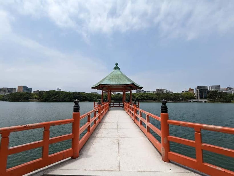 Fukuoka Cultural Walk: Castle, Shrines, Temples & Tales - Optional islands and transport beyond the walking route