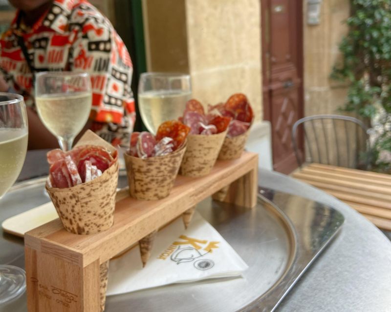 Full-Day Bordeaux gourmet tour & 2 chateau Medoc - Guide quality and group atmosphere
