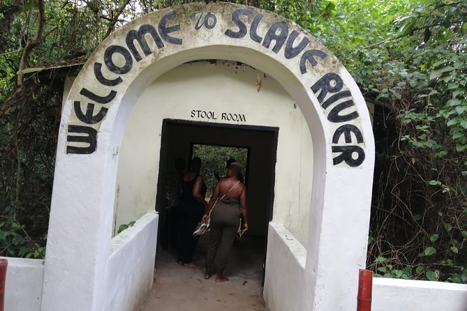 Full- Day Cape Coast Castles and Kakum Canopy Private Tour - What the $335.26 price includes