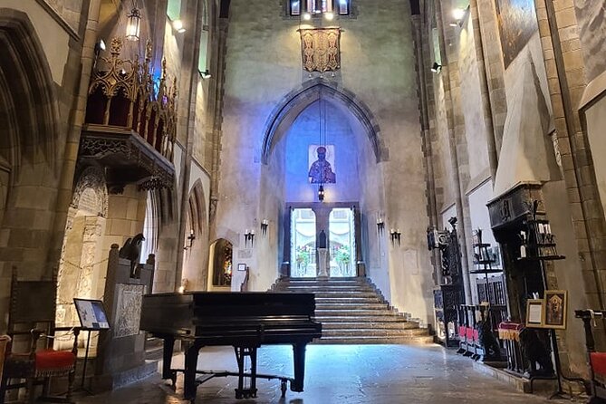 Full-Day Private Guided Tour of Hammond Castle and Boston - Boston Common and Beacon Hill from the vehicle