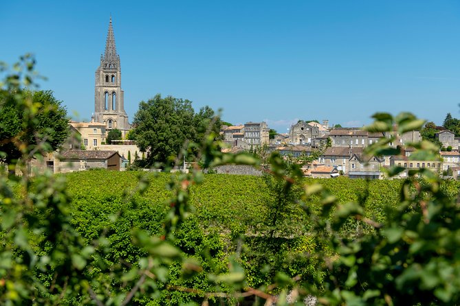 Full-day Saint-Emilion: Village, Undergrounds and Châteaux - Key points at a glance
