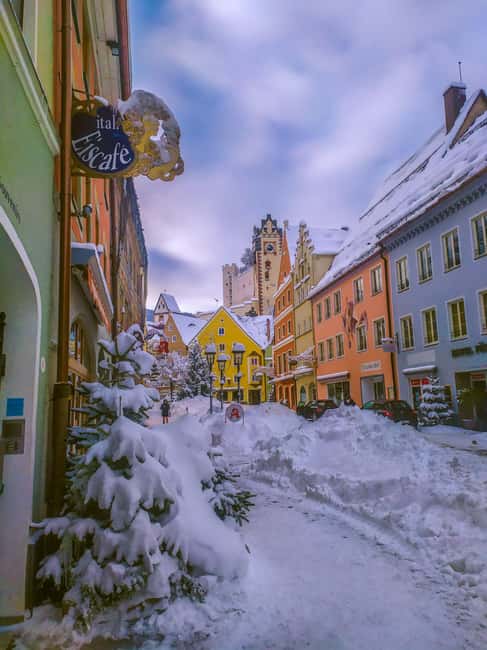 Füssen to Neuschwanstein Castle - Guided Scenic Tour - Marienbrücke is the grand finale, with a weather warning