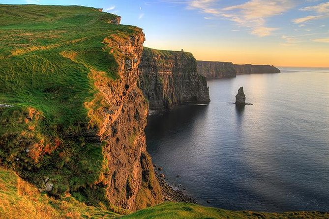 Galway to Cliffs of Moher, Aillwee Cave & Dunguaire Castle Tour - Why this Galway day trip works well
