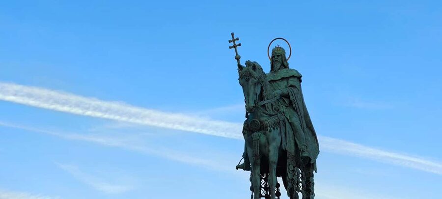 German guided tour through Budapest's castle district - Fisherman’s Bastion and the views over Budapest