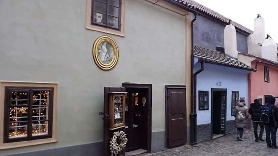 Get&Go:Prague Castle Ticket & E-Guide with Discount Vouchers - Is $37 a fair price?
