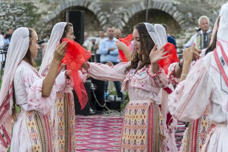 Gjirokaster walking Tour Baazar – The Castle – Zekate house - Key points to know before you book