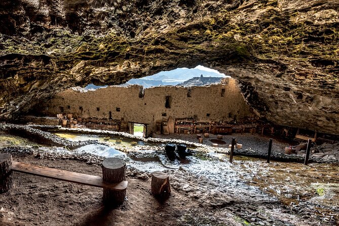 Group Tour: Haghpat, Zarni-Parni Caves, Akhtala, Aramyants Castle, Sanahin - What the vehicle and group size mean