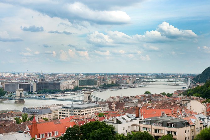 Guided Tour in Budapest Castle District - Price, group size, and overall value