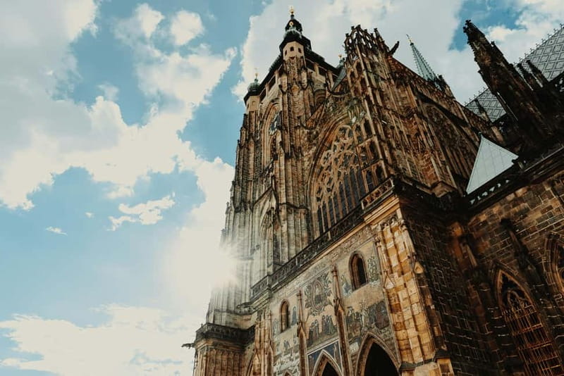 Guided Tour of Prague Castle with Ticket and Transport - Key points about this Prague Castle tour