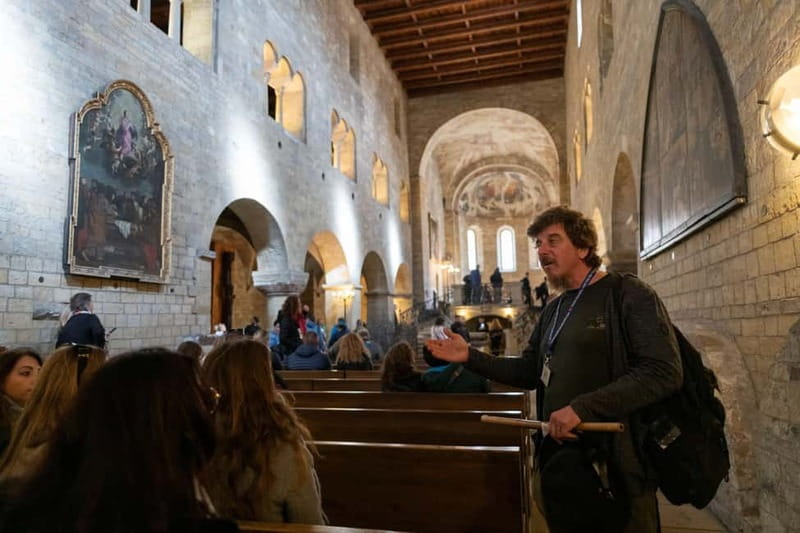 Guided Tour of Prague Castle with Ticket and Transport - The Old Royal Palace and its closure dates