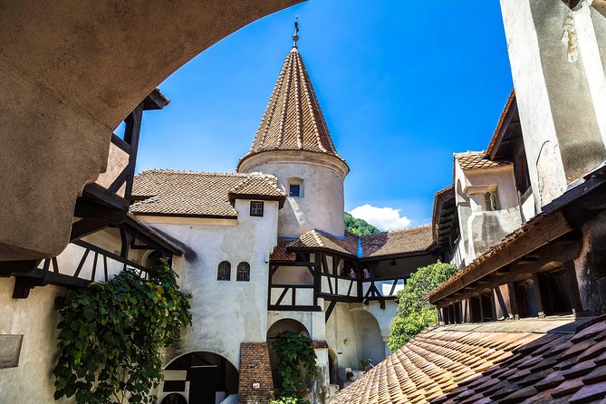 Guided Tour to Dracula Castle, Peles Castle and Brasov - Why this Bucharest day trip works