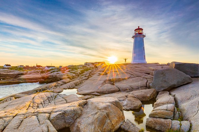 Halifax Premium Tour: Peggy's Cove, Citadel & Titanic Cemetery - Pickup, cruise timing, and the details that matter