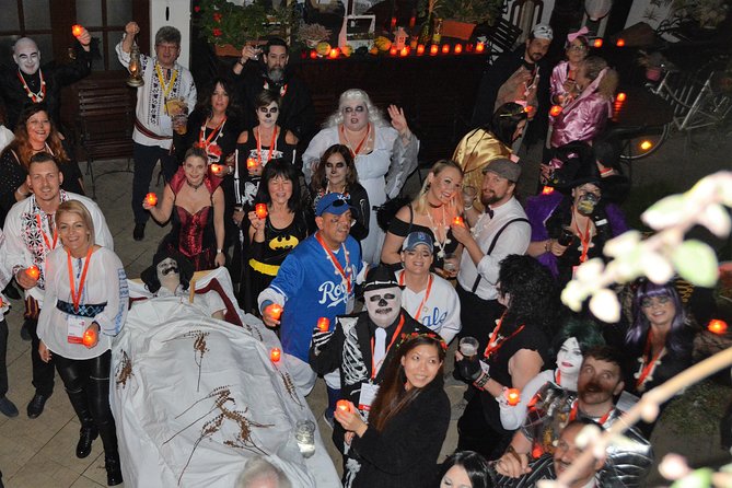 Halloween tour with 2 Halloween parties one at Bran Castle - Transport, group size, and timing