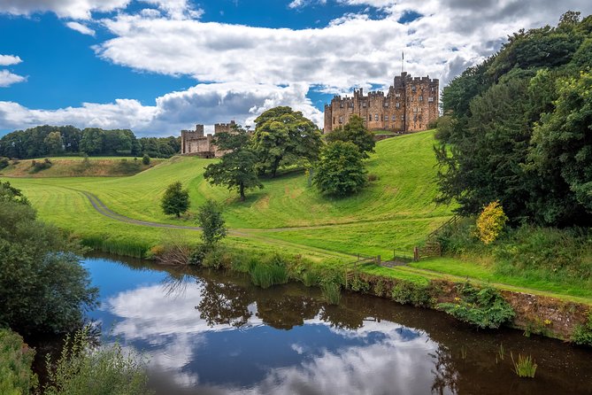 Harry Potter's Alnwick Castle and Scottish Borders Day Trip - Alnwick Castle, Hogwarts, and the longest stop