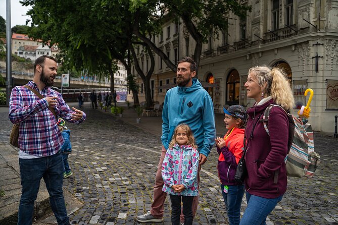 Highlights of Bratislava's Old Town with Castle - The return route and the Second World War memorial
