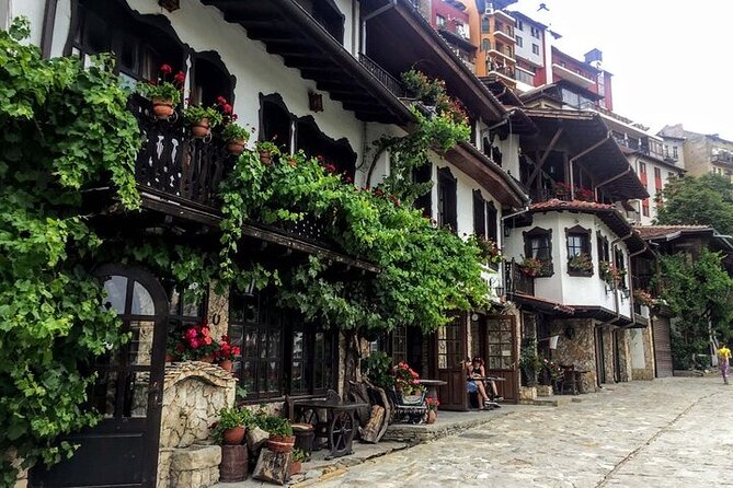 Hike Bulgaria Love Swing, Veliko Tarnovo and Tarevet Fortress - Crossing the Danube on the Friendship Bridge
