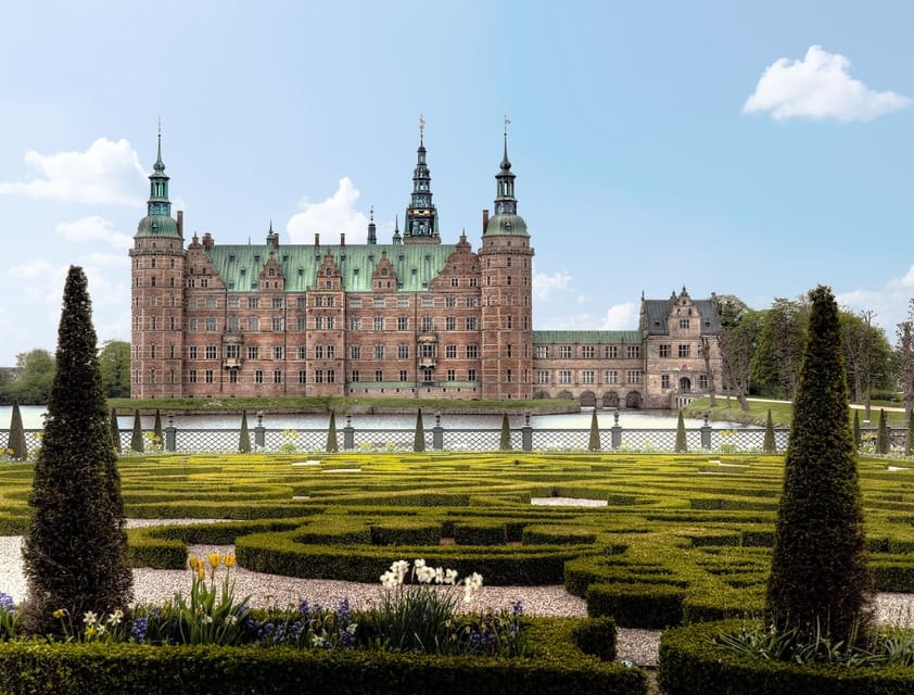 Hillerød: Frederiksborg Castle Entry Ticket - Christian IV’s Renaissance castle and royal ambition