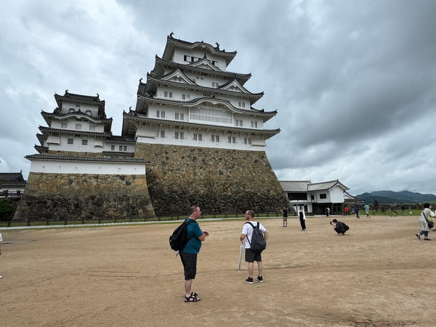 Himeji: Himeji Castle & Kokoen Garden 3.5-Hour Guided Tour - Who should book this Himeji tour?