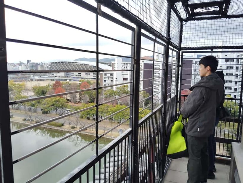Hiroshima Castle 1h guide tour - Who should book this experience?