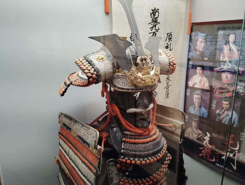 Hiroshima Castle 1h guide tour - Meeting at the main keep