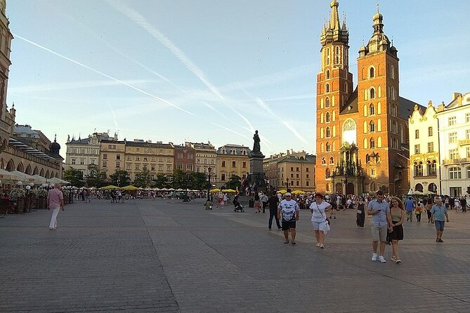 Historic Krakow : Old Town & Wawel Castle Walking tour - Bishop’s Palace and the John Paul II connection