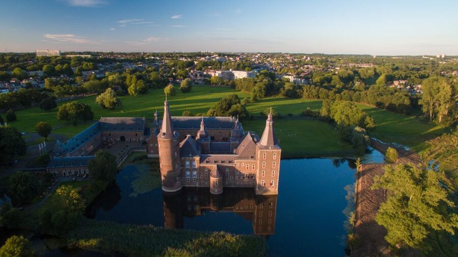 Hoensbroek: Entry Ticket to Hoensbroek Castle - The watchtower: a climb with a medieval feel