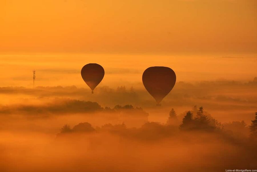 Hot Air Balloon Flight above the Castle of Chenonceau - A Gentle Landing and the Local Tasting