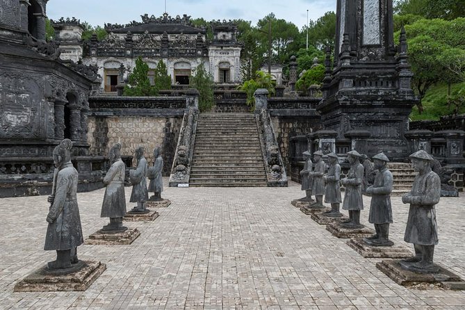 Hue City and The Citadel via Hai Van Pass Daily Small Group Tour - The morning drive over Hai Van Pass