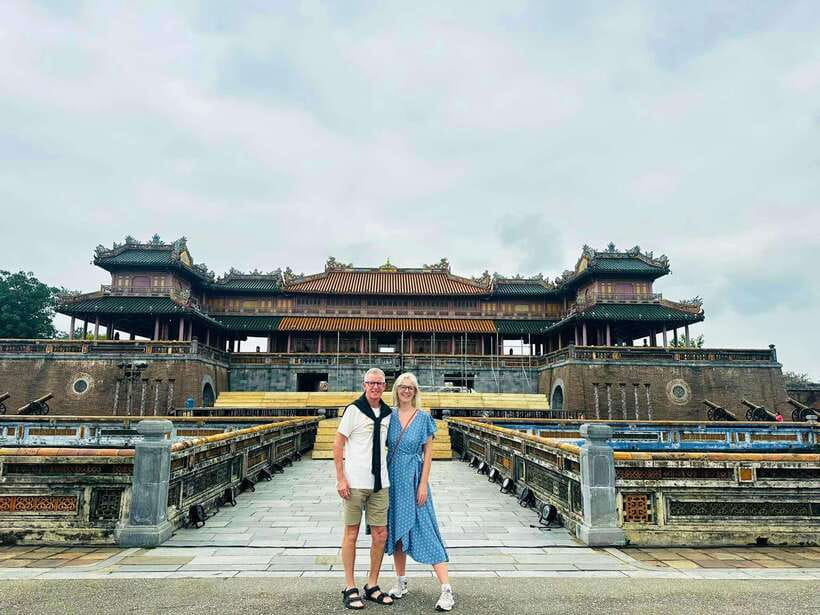 Hue: Hue Walking Tour to Imperial Citadel with Tour Guide - Kien Trung Palace and changing royal tastes