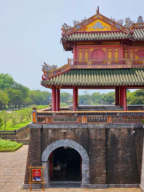 Hue Imperial City Walking Tour: Citadel & Forbidden City - Hien Lam Pavilion and The Mieu Temple