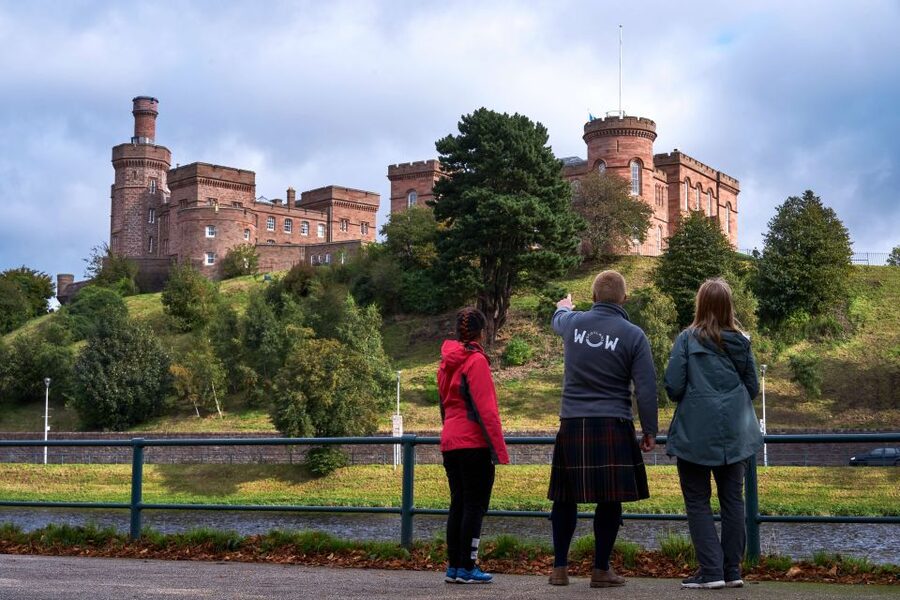 Invergordon: Highlands Guided Tour with Cawdor Castle Ticket - Culloden Battlefield puts the day’s history into focus