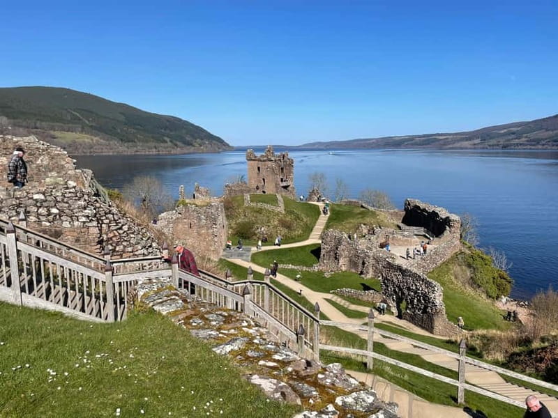 Invergordon: Loch Ness and Castles Shore Excursion - Meeting your coach at Invergordon