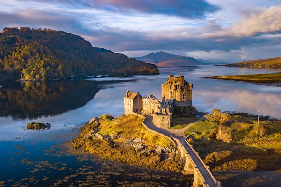 Inverness: Loch Ness, Skye, & Eilean Donan Castle Tour - Eilean Donan Castle is more than a photo stop