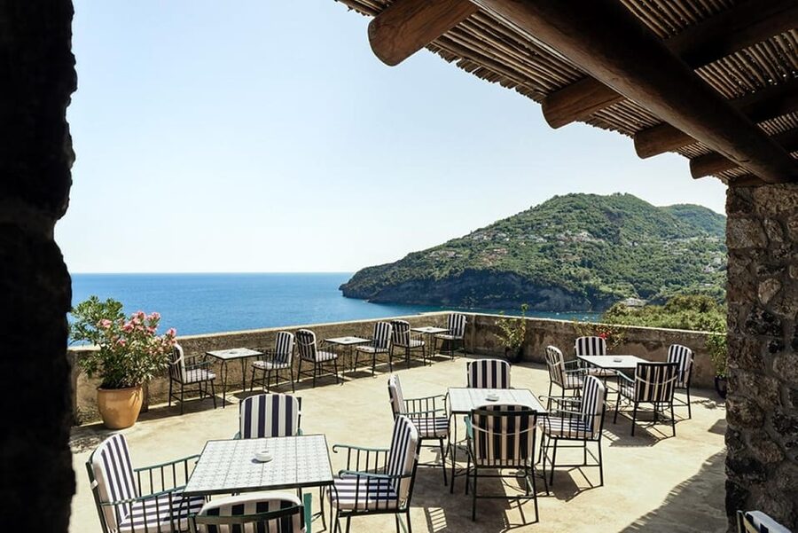 Ischia: Hydrofoil+Transfer+Aragonese Castle Entry Ticket - Churches, Medieval Stonework, Gardens, And Exhibits
