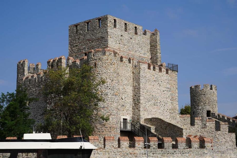 Istanbul: Boat Cruise w/ Snacks & Anatolian Fortress Visit - A Quiet Asian-Side Neighborhood