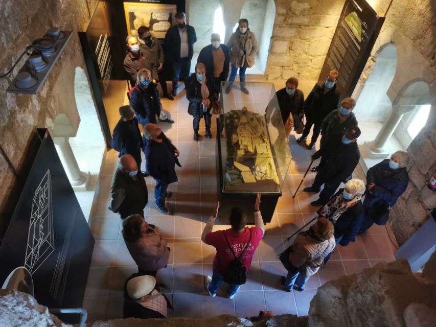 Jaén: Castle of Santa Catalina Entry with Guided Tour - Finding the entrance on Carr. al Parador