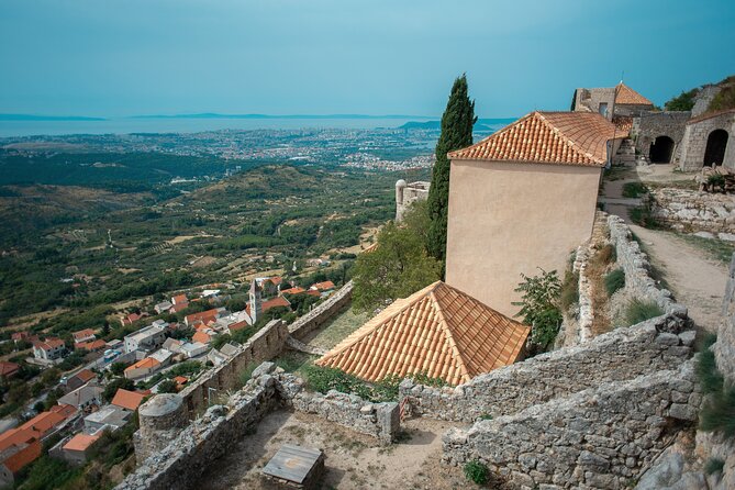 Klis Fortress, Stella Croatica and Vranjaca Cave Private Tour - The guide and the feel of the day