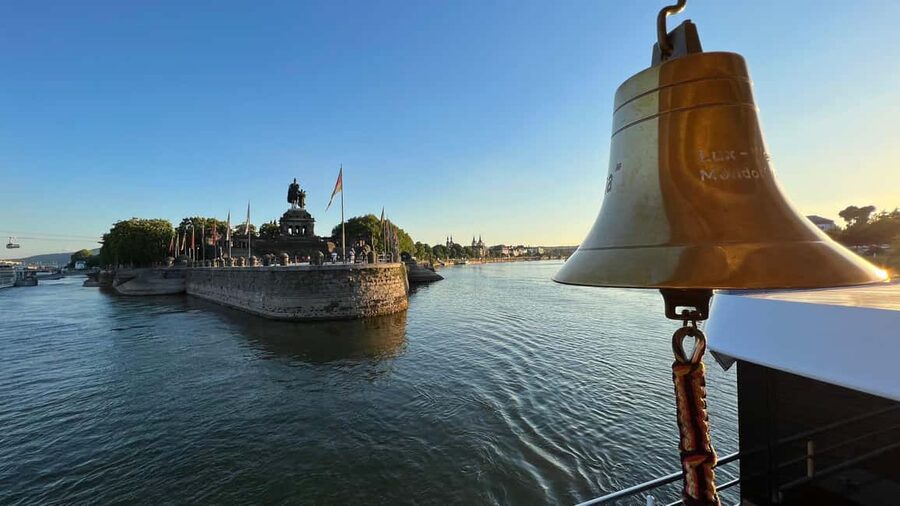 Koblenz:Rhine Valley boat tour along the castles and palaces - Key points to know before you go