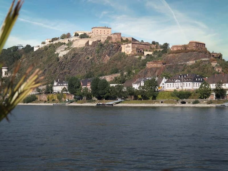 Koblenz:Rhine Valley boat tour along the castles and palaces - Is two hours enough?