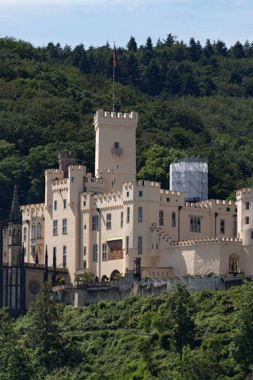 Koblenz: Rhine Valley Castles and Palaces Boat Tour - The first views: Deutsches Eck and Koblenz
