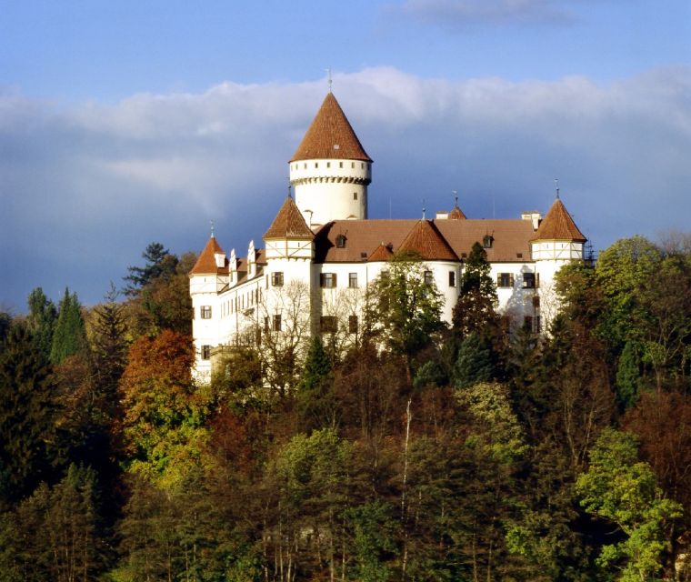 Konopiště: Chateau Tour from Prague - The ride from Revoluční 767/25