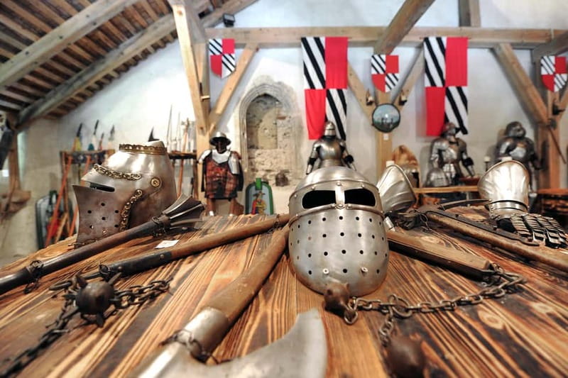 Koper/Trieste: Postojna Cave & Predjama Castle Tour & Ticket - How the guiding compares with going alone