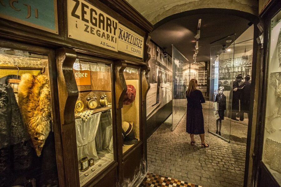 Kraków: 3-Day Wawel Castle, Wieliczka, and Auschwitz Tour - FAQ