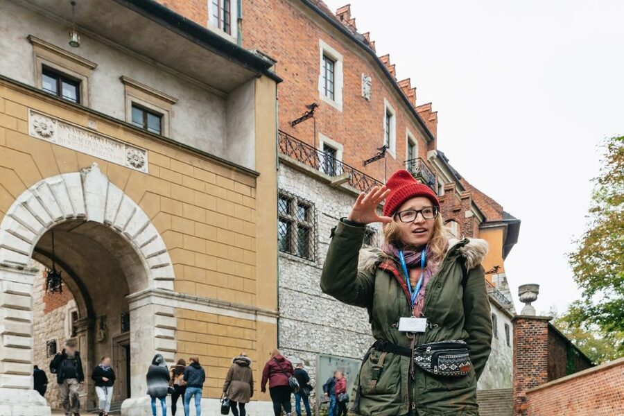 Krakow: Wawel Royal Hill with Optional Castle and Cathedral - Sandomierska Tower and the Wawel Dragon