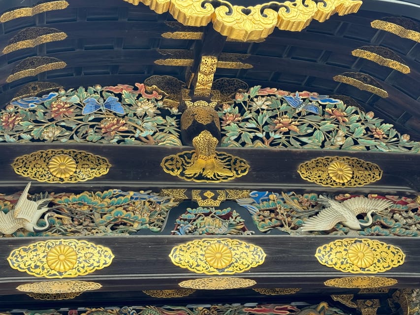 Kyoto: Nijo Castle & Gardens 2-Hour Guided Tour - The opening view and first look at the castle