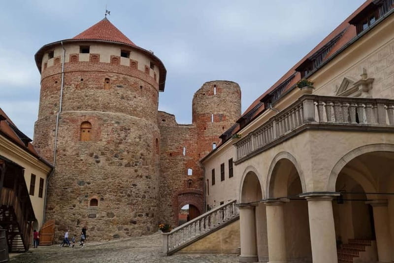 Latvian Palace and Medieval Castle Private Trip - Bauska Castle: ruins, rivers, and a later palace